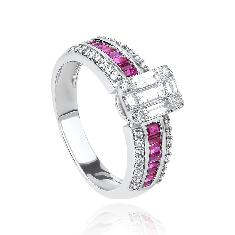 Velvet Flame Diamond Ring